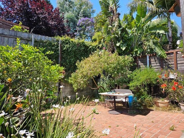 Image 16 of 18 For 1917 Mariposa Street