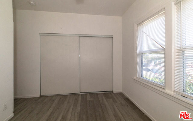 5700 Cimarron Street, Los Angeles CA: https://media.crmls.org/mediaz/eaf1673a-dcf1-4ed7-a4c9-a9c1d361db2b.jpg