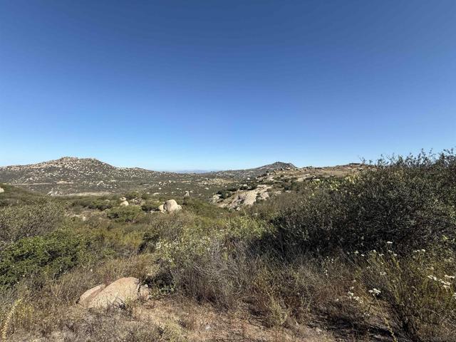 0 Highland Valley Road, Ramona CA: https://media.crmls.org/mediaz/eaf1e7aa-49b2-4520-9a8d-c856bb2e9b6e.jpg