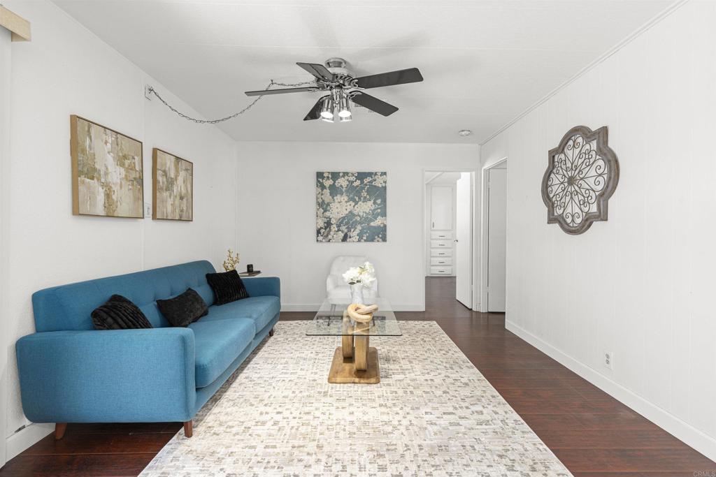 350 El Camino Real - photo 18
