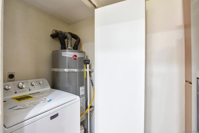 13202 Salmon River Rd, San Diego CA: https://media.crmls.org/mediaz/eaf332f2-5123-4f64-9487-e8ea7b4a03a9.jpg