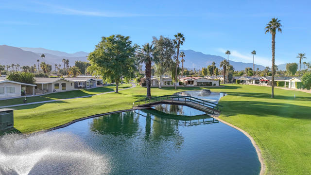 Image 4 of 58 For 74592 Nevada Circle