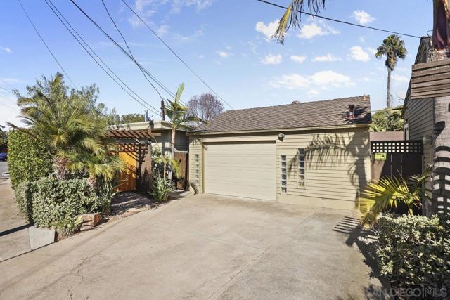 3830 Tennyson St, San Diego, California 92107, 3 Bedrooms Bedrooms, ,2 BathroomsBathrooms,Single Family Residence,For Sale,Tennyson St,250019023SD