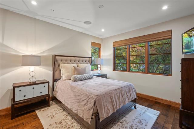 1571 Fairway Drive, Los Altos CA: https://media.crmls.org/mediaz/eaf4b344-2a39-4b6f-bcab-c0a8fb3ad55d.jpg
