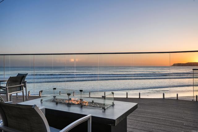 1770 Avenida del Mundo, Coronado CA: https://media.crmls.org/mediaz/eaf4bb76-ffac-47ca-b5d7-abdd2a947ee7.jpg