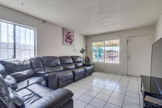 201 Treewood Street, San Diego CA: https://media.crmls.org/mediaz/eaf56b5e-0db5-4a2e-8674-8ad6e7d3a758.jpg