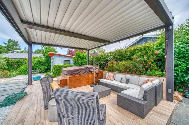 2618 Brewster Avenue, Redwood City CA: https://media.crmls.org/mediaz/eaf5f76f-9ae7-4151-bcd6-c42ca580207c.jpg