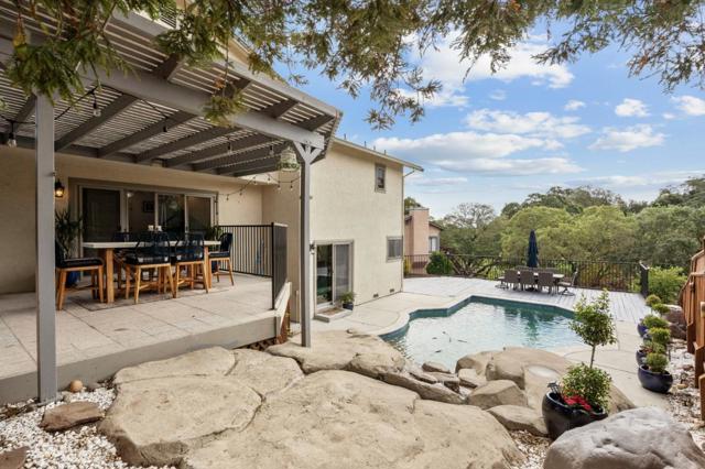 3 Saint Louis Lane, Pleasant Hill CA: https://media.crmls.org/mediaz/eaf64c3f-a6c6-4710-8c5a-be062170d016.jpg