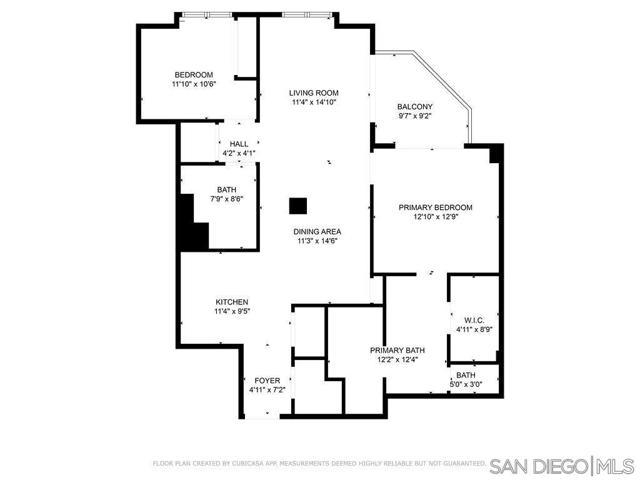 801 Ash St, San Diego CA: https://media.crmls.org/mediaz/eaf6fbd8-f73c-4148-b30c-04a03a586527.jpg