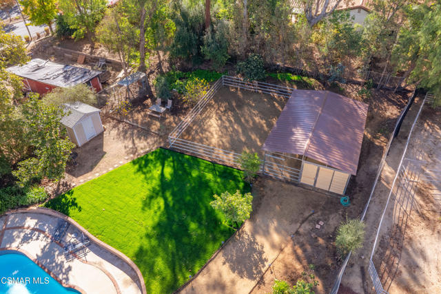 952 Carefree Drive, Simi Valley CA: https://media.crmls.org/mediaz/eaf79f17-e557-44e7-b155-0998a61d0b46.jpg