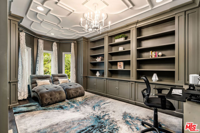 204 Bell Canyon Road, Bell Canyon CA: https://media.crmls.org/mediaz/eaf808f4-d2e8-4d8b-b4d5-ddbdb0352b01.jpg
