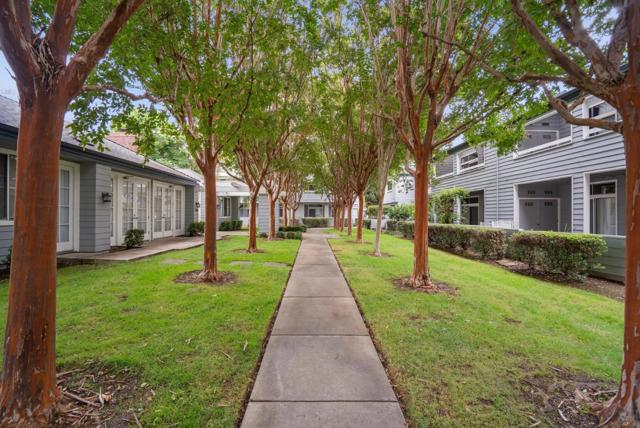 1612 Parkview Green Circle, San Jose CA: https://media.crmls.org/mediaz/eaf8142c-46c5-4445-8481-a19d6afb4922.jpg