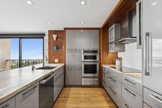 2500 Torrey Pines Road, La Jolla CA: https://media.crmls.org/mediaz/eaf82392-9c85-40ef-883a-574c38263d6b.jpg
