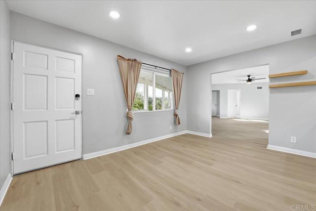 Detail Gallery Image 9 of 36 For 3875 Grandview, Bonita,  CA 91902 - 3 Beds | 2 Baths