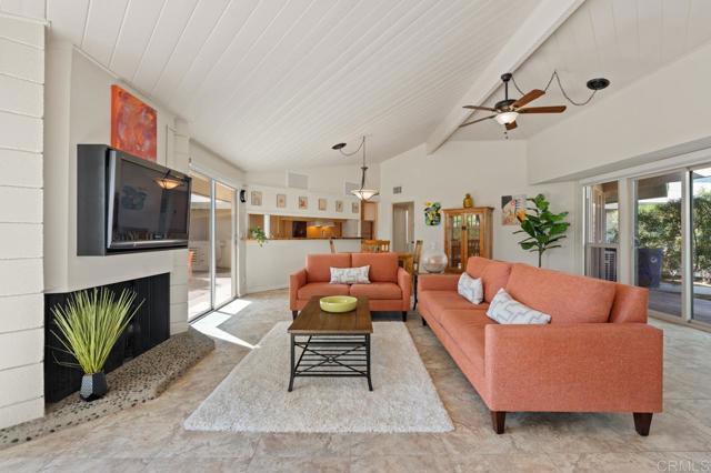 Detail Gallery Image 6 of 60 For 37800 Da Vall Dr #10,  Rancho Mirage,  CA 92270 - 2 Beds | 2 Baths