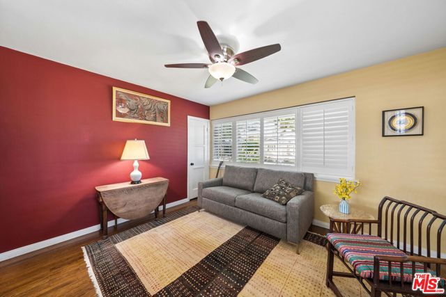 4942 Stern Avenue photo 21