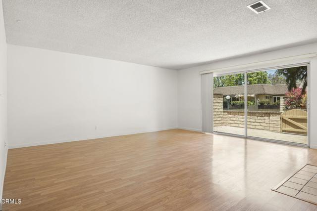 Detail Gallery Image 7 of 43 For 1717 Coronado Ct, Camarillo,  CA 93010 - 2 Beds | 1/1 Baths