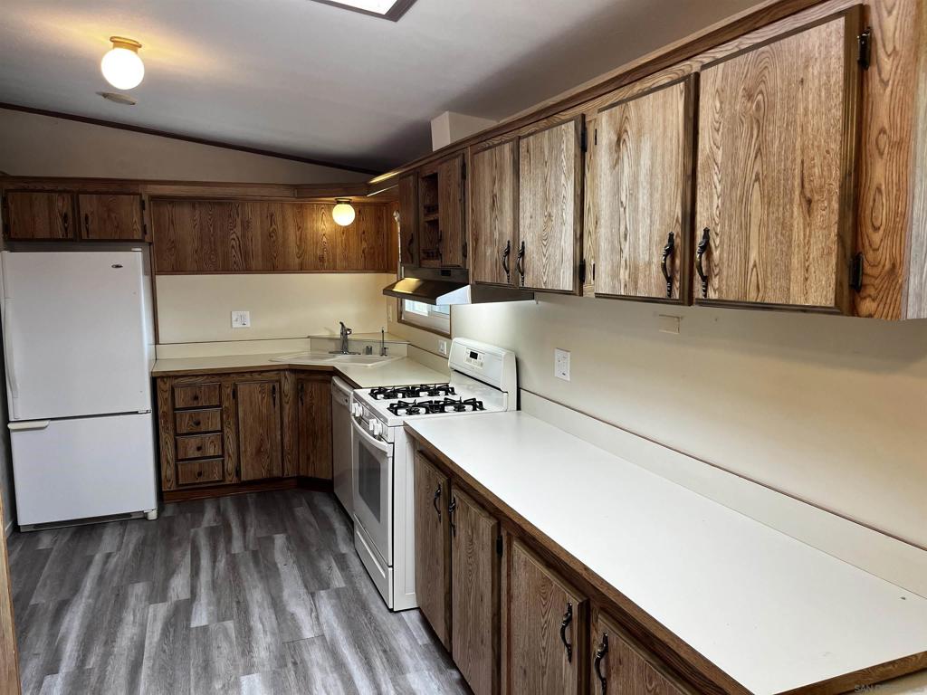 909 Richland Rd - photo 6