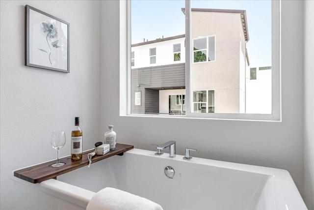 Image 30 of 36 For 326 Isabelline Court