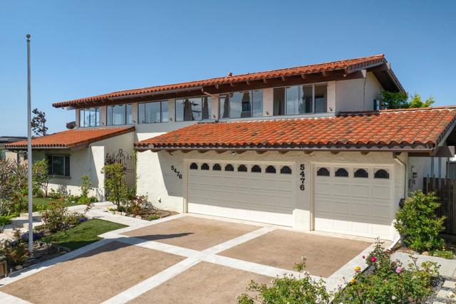 5476 Castle Hills Dr, San Diego CA: https://media.crmls.org/mediaz/eb009e80-ed50-46de-9082-30b9b267cef4.jpg