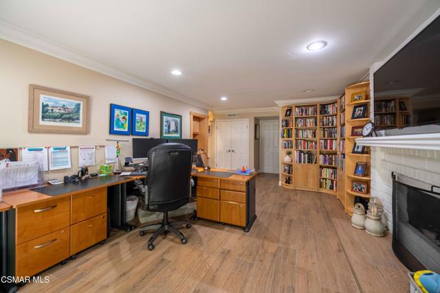 5426 Cedarhaven Drive, Agoura Hills CA: https://media.crmls.org/mediaz/eb01a617-8d4c-478d-9c79-b94e43bf7bed.jpg