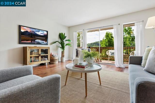 Image 3 of 33 For 122 Ascot Court  C