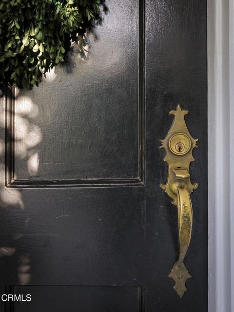 Detail Gallery Image 4 of 31 For 2020 Casa Grande St, Pasadena,  CA 91104 - 3 Beds | 2 Baths