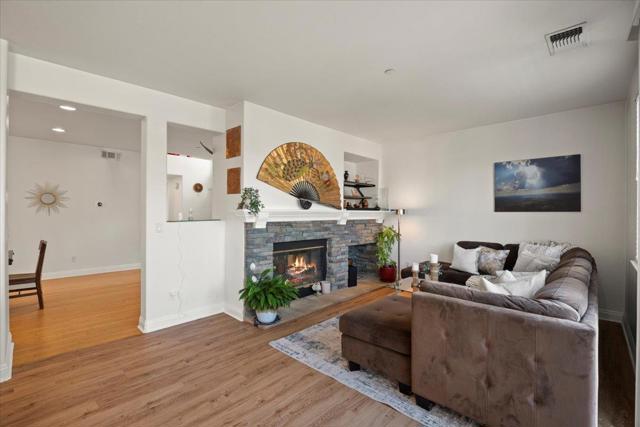 36487 Dijon Drive, Newark CA: https://media.crmls.org/mediaz/eb02d73f-2e54-4a7b-9257-04cb0b42ee4b.jpg
