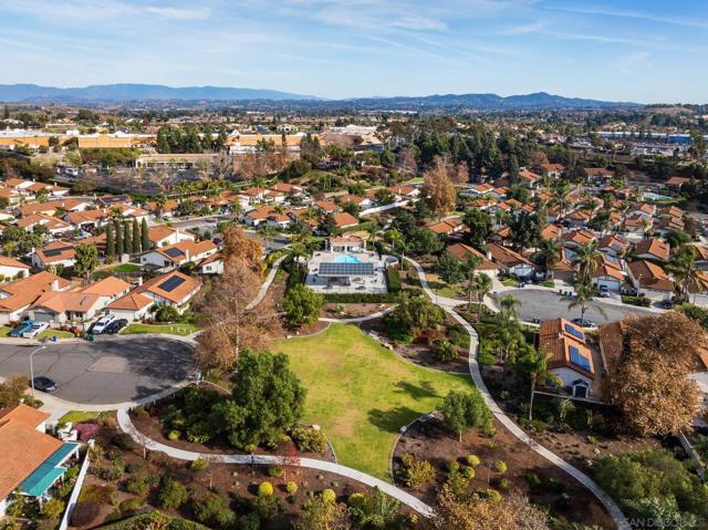 4768 Sequoia Pl, Oceanside, California 92057, 3 Bedrooms Bedrooms, ,2 BathroomsBathrooms,Single Family Residence,For Sale,Sequoia Pl,250018077SD