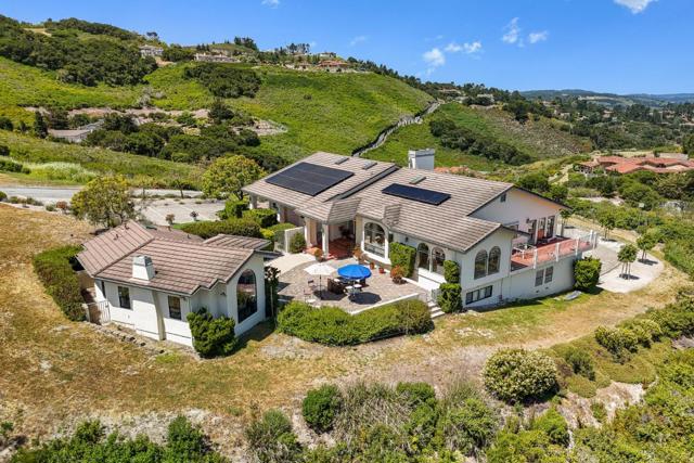 25611 Whip Road, Monterey CA: https://media.crmls.org/mediaz/eb038c0f-39a0-4435-9ab4-22fea143034c.jpg