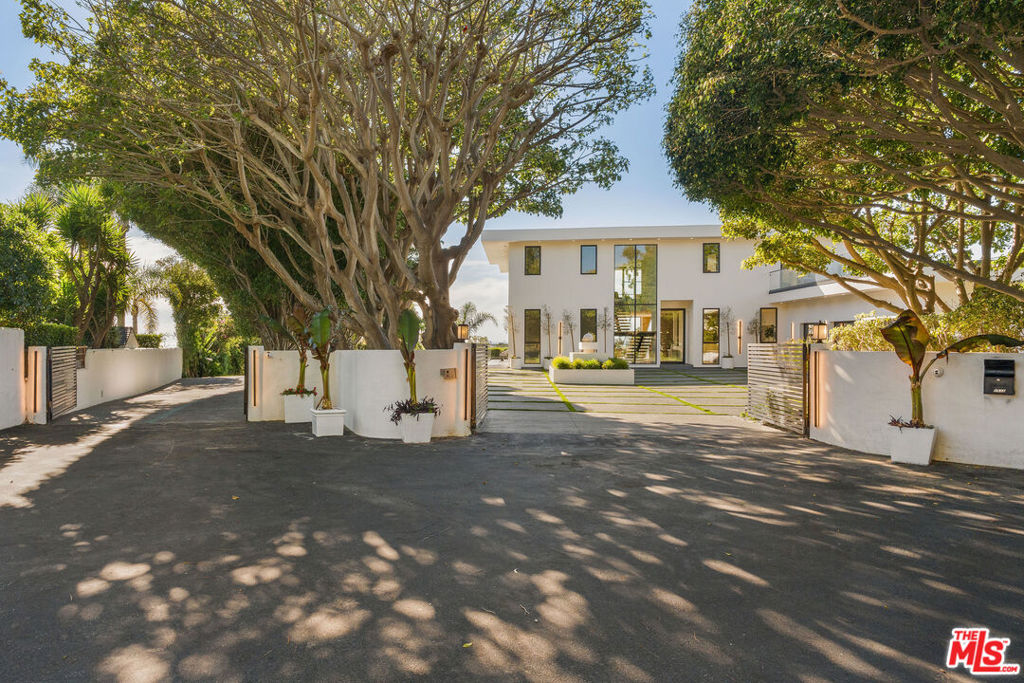 5931 Kanan Dume Road
