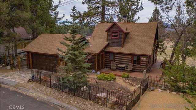 43133 Sheephorn Rd, Big Bear CA: https://media.crmls.org/mediaz/eb03c552-8c6c-46b9-bcb1-dd8450e7e204.jpg