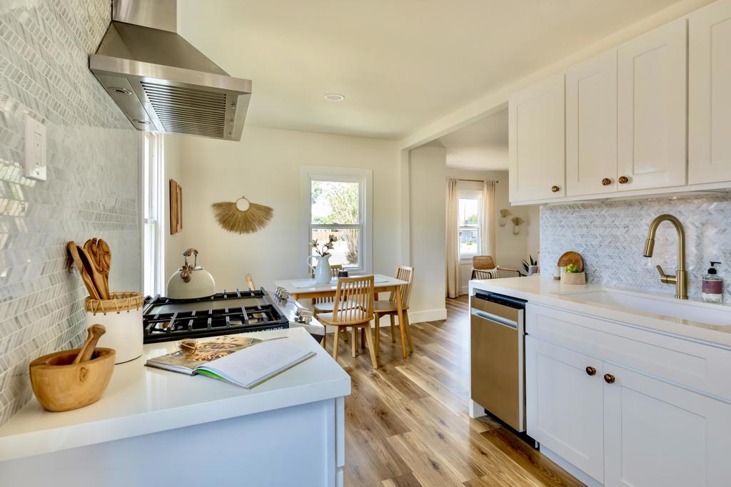 MLS #219138605DA image #12