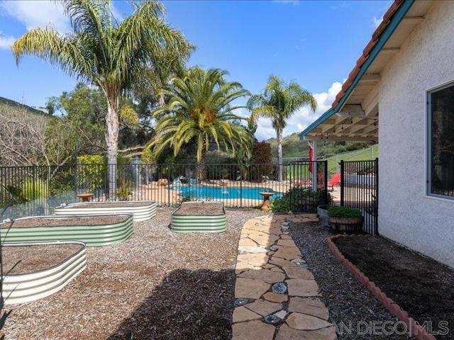 Image 35 of 46 For 26036 Kaywood Terrace