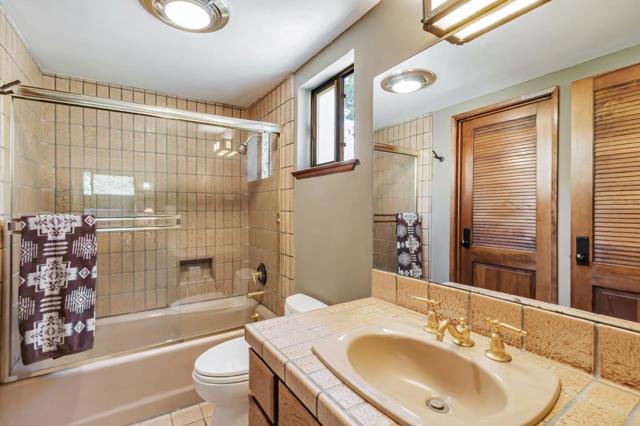 855 Oak Ridge Road, Los Gatos CA: https://media.crmls.org/mediaz/eb05d8bd-bb9c-41ae-9995-a53adcf69ec0.jpg