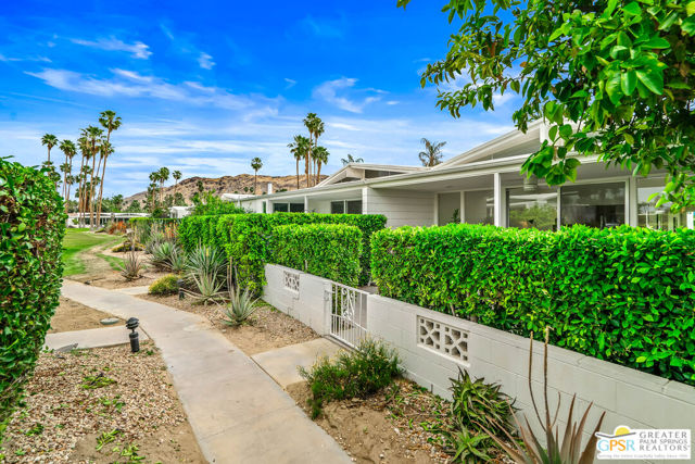 344 E Avenida Granada, Palm Springs, CA 92264