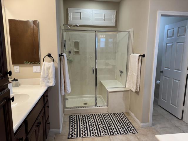 61722 Topaz Drive, La Quinta CA: https://media.crmls.org/mediaz/eb0784d7-d0ed-4085-a6f6-09b53bf5f54a.jpg