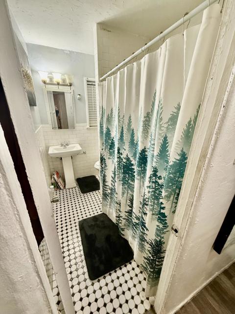 2356 W Hays Street, Banning CA: https://media.crmls.org/mediaz/eb094b30-a31d-47b4-83ea-c698f97b8f80.jpg