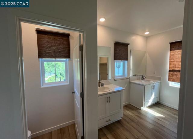3819 Ponderosa Pine Ln, Rocklin CA: https://media.crmls.org/mediaz/eb099fd0-c3e5-4db7-8dd3-0f308a04e710.jpg