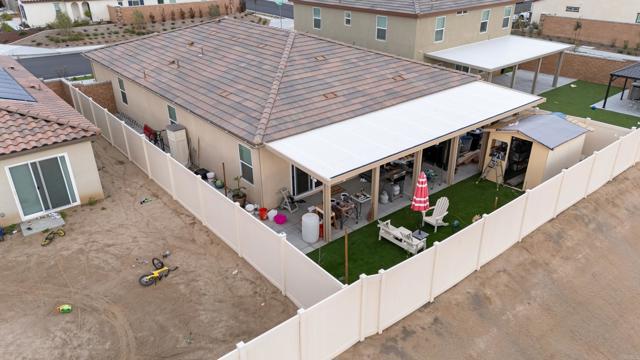 25709 Buckeye Meadow Lane, Homeland CA: https://media.crmls.org/mediaz/eb0a74c7-066e-47ab-8bcf-bb6dae38f6d0.jpg
