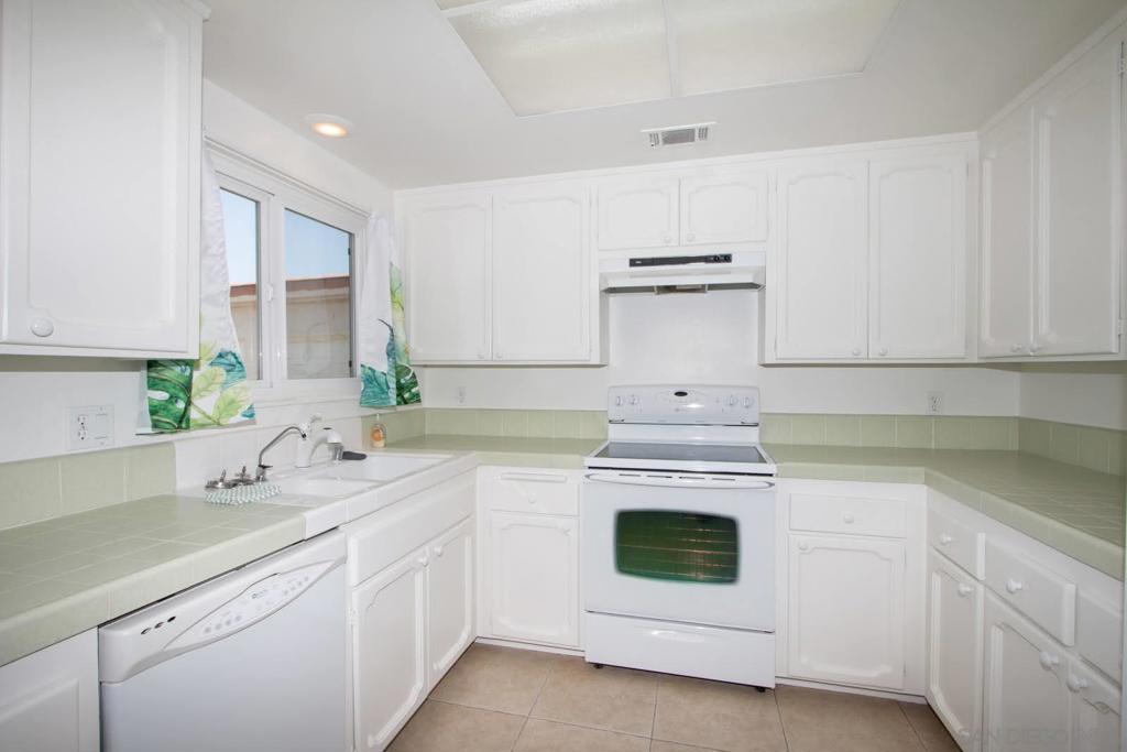 16644 Roca Dr. - photo 4