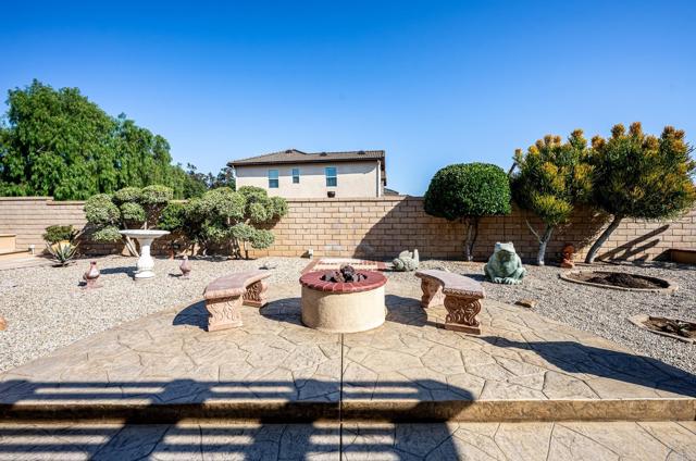 387 MELBOURNE GLN, Escondido CA: https://media.crmls.org/mediaz/eb0b0202-a360-4bb0-9dcc-fc17eed84ca9.jpg