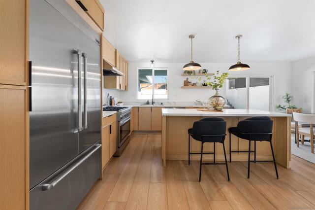 2103 Garfield, San Diego CA: https://media.crmls.org/mediaz/eb0b0e6c-d1e9-46a3-aa4b-73b967302092.jpg