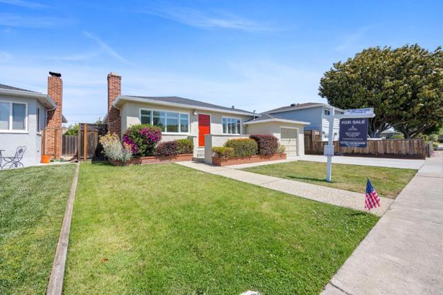 313 Del Rosa Way, San Mateo CA: https://media.crmls.org/mediaz/eb0bd2ed-9241-45a4-82fb-ee0180de28c9.jpg
