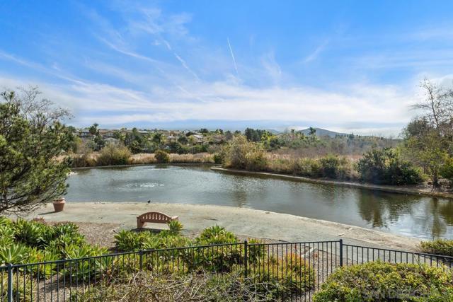 1387 S Creekside Dr, Chula Vista CA: https://media.crmls.org/mediaz/eb0c1be7-5dee-48a9-b561-4dfc891fb61b.jpg