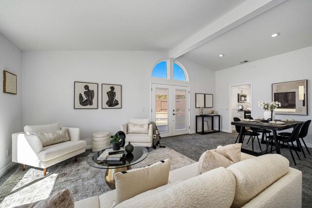 44345 Willow Circle, La Quinta CA: https://media.crmls.org/mediaz/eb0cee6b-ce7b-4d12-b08f-e6a384160650.jpg