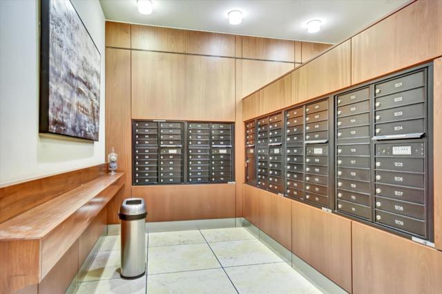 88 E San Fernando Street, San Jose CA: https://media.crmls.org/mediaz/eb0d407e-da2e-4062-8ffb-0eb58fd2cca9.jpg