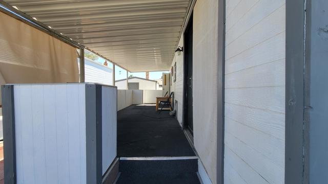 74711 Dillon Road, Desert Hot Springs CA: https://media.crmls.org/mediaz/eb0d420a-7bd1-4ea0-8ac7-3829fb71338a.jpg