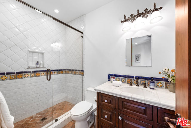 5850 Lapworth Drive, Agoura Hills CA: https://media.crmls.org/mediaz/eb0e169c-83ab-44bb-b26a-ce8fcaa0b826.jpg