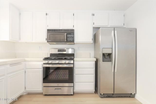 Kitchen close up appliances